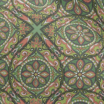 綠色的華麗雪紡布(幅寬150公分)