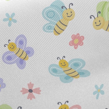 可愛蜜蜂與蝴蝶斜紋布(幅寬150公分)