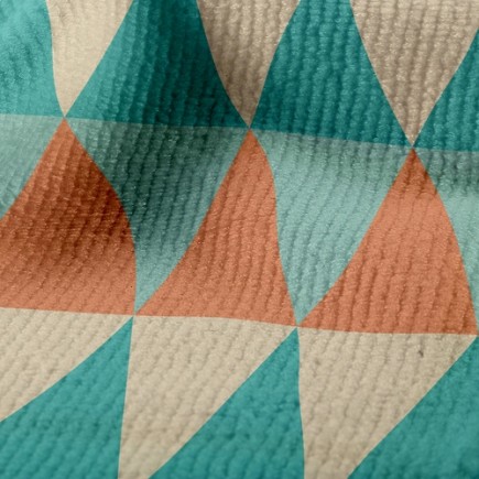 四色變化三角形毛巾布(幅寬160公分)