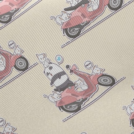 貓熊與摩托車斜紋布(幅寬150公分)